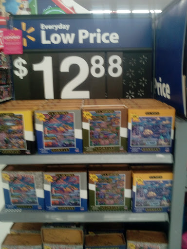 Department Store «Walmart Supercenter», reviews and photos, 1900 Cunningham Dr, Hampton, VA 23666, USA