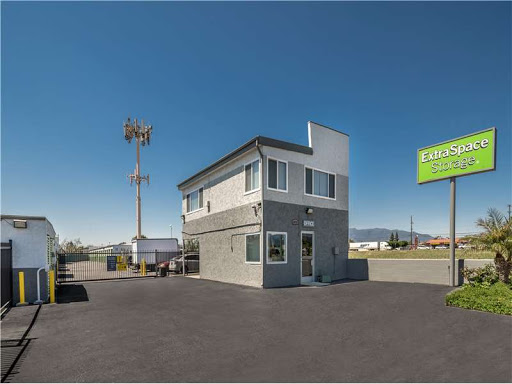 Storage Facility «Extra Space Storage», reviews and photos, 10192 Linden Ave, Bloomington, CA 92316, USA