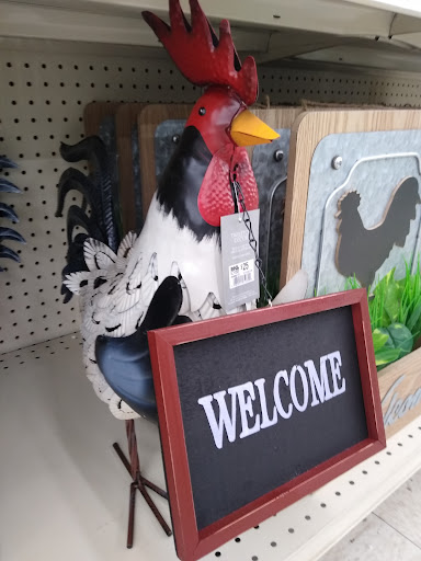 Discount Store «Big Lots», reviews and photos, 1955 Foothill Blvd, La Verne, CA 91750, USA