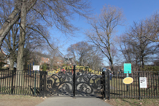 Playground «Lyon Village Park», reviews and photos, 1800 N Highland St, Arlington, VA 22201, USA