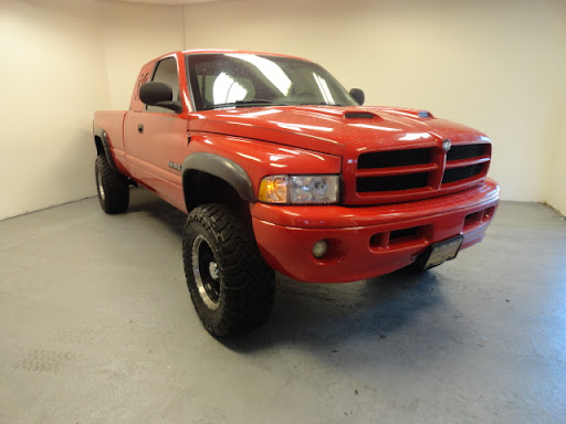 Used Car Dealer «Used Car Market Wholesale», reviews and photos, 19203 SE McLoughlin Blvd, Gladstone, OR 97027, USA