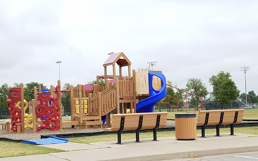 Community Center «NienhuisPark Community Center», reviews and photos, 3201 N 9th St, Broken Arrow, OK 74012, USA