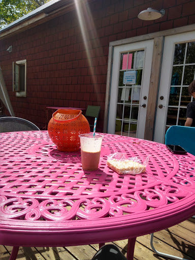 Coffee Shop «Siskiwit Bay Coffee & Crsts», reviews and photos, 88610 Superior Ave, Cornucopia, WI 54827, USA