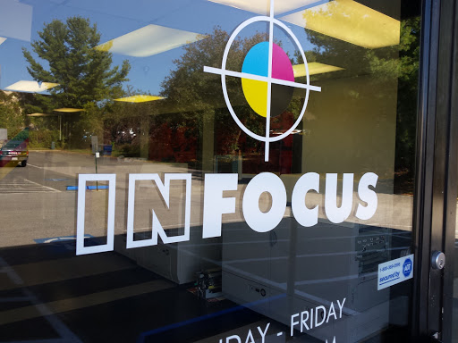 In Focus Printing and Signs, 7401 Fullerton Rd, Springfield, VA 22153, USA, 