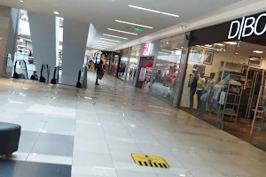 El Paseo Shopping Ambato image