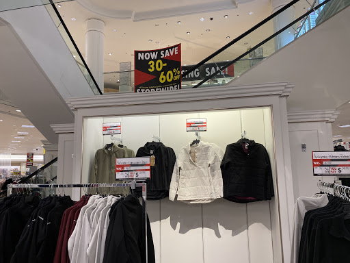 Department Store «Lord & Taylor», reviews and photos, 400 W Farms Mall, Farmington, CT 06032, USA