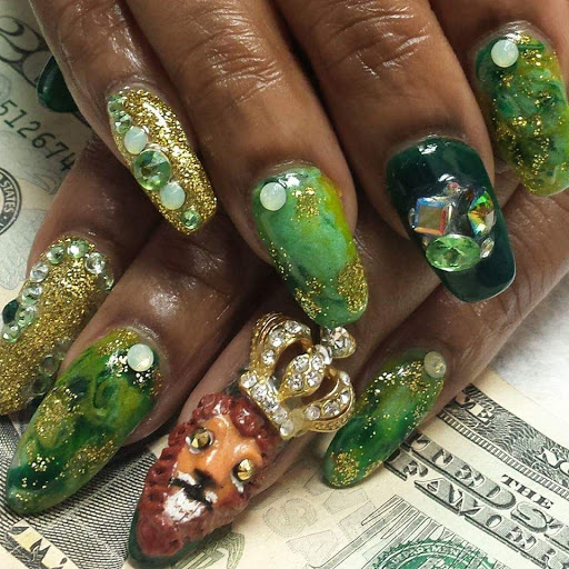 Lioness Nails