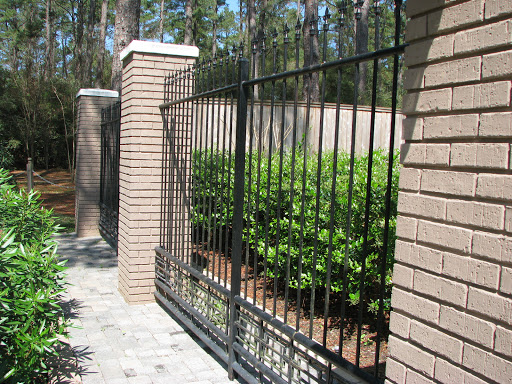 Fence Contractor «American General LLC», reviews and photos, 790 Kelowna St, Woodburn, OR 97071, USA