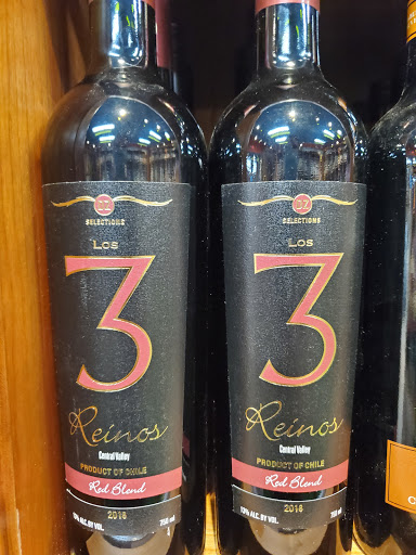 Liquor Store «Valley Stream Wine & Liquor», reviews and photos, 263 W Merrick Rd, Valley Stream, NY 11580, USA