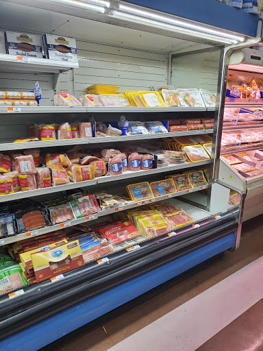 Grocery Store «Bravo Supermarkets», reviews and photos, 7733 W Hillsborough Ave, Tampa, FL 33615, USA