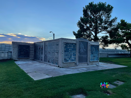 Funeral Home «Davis Funeral Homes & Memorial Park», reviews and photos, 6200 S Eastern Ave, Las Vegas, NV 89119, USA