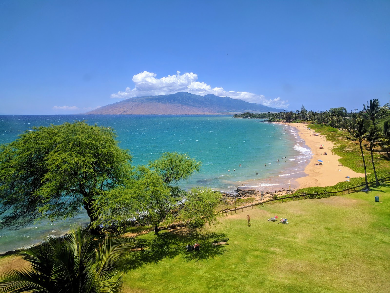 Foto von Kamaole Beach Park I mit feiner beiger sand Oberfläche