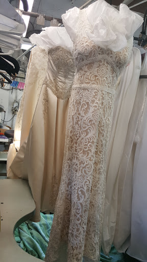 Dry Cleaner «Society Cleaners», reviews and photos, 3912 SW 8th St, Coral Gables, FL 33134, USA