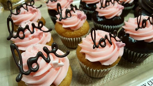 Bakery «Hudson Valley Dessert Company», reviews and photos, 264 Main St, Saugerties, NY 12477, USA