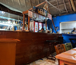 EL Oasis Seafood photo