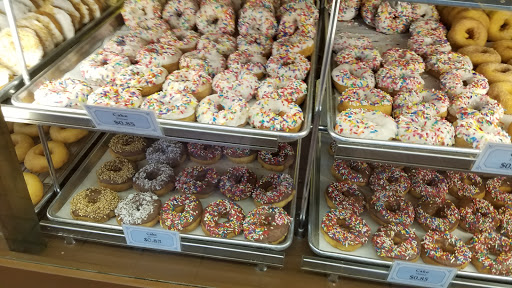 Donut Shop «Granny Donuts», reviews and photos, 1555 S Robert St, St Paul, MN 55118, USA