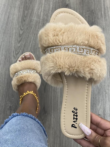 Shoe Store «SHOE TIME & SHOE TREND», reviews and photos, 3021 Freedom Dr, Charlotte, NC 28208, USA