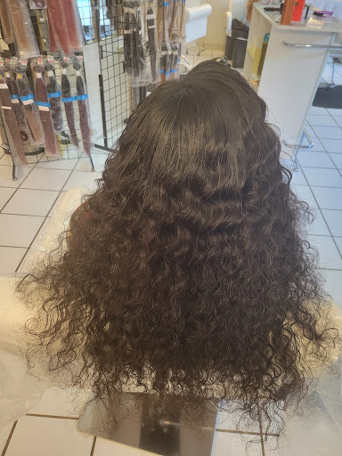 Beauty Salon «Heavenly hair & body salon I Hair Extension», reviews and photos, 810 Wood St #3, Pittsburgh, PA 15221, USA