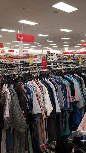 Department Store «Bealls Outlet», reviews and photos, 2738 W Hillsborough Ave, Tampa, FL 33614, USA