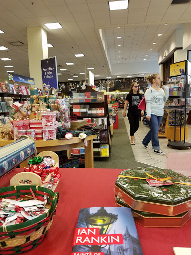 Book Store «Barnes & Noble», reviews and photos, 5656 Fairmont Pkwy, Pasadena, TX 77505, USA