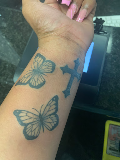 Explore 4 person tattoo ideas, creative tattoo ideas in Arlington, available at Arlington Ink