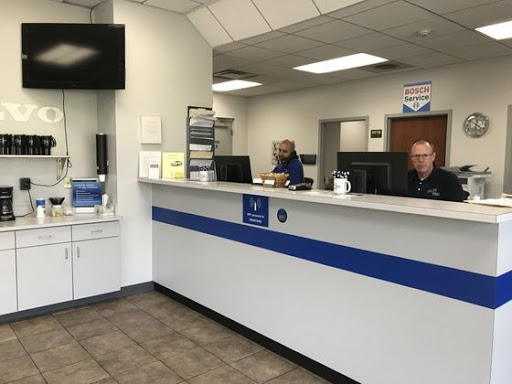 Auto Repair Shop «Kenny Jones Automotive, Inc», reviews and photos, 2321 Watterson Trail, Louisville, KY 40299, USA