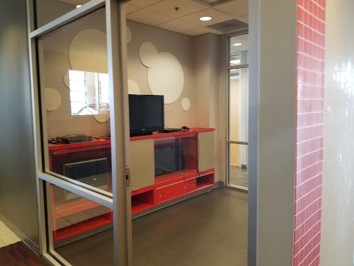 Toyota Dealer «Pauly Toyota», reviews and photos, 1035 S Illinois Rte 31, Crystal Lake, IL 60014, USA