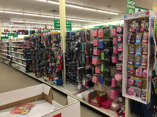Dollar Store «Dollar Tree», reviews and photos, 433 E Sheridan St, Dania Beach, FL 33004, USA