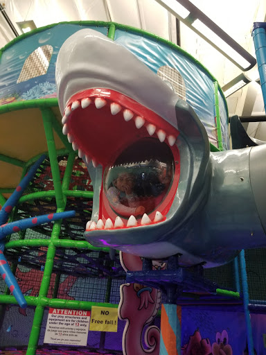 Shopping Mall «Fairway Park Shopping Center», reviews and photos, 31109 Mission Blvd, Hayward, CA 94544, USA