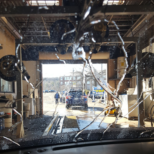 Car Wash «Splash Car Wash and Oil Change», reviews and photos, 2 Boston Post Rd, West Haven, CT 06516, USA