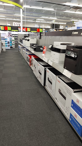 Shopping Mall «Shops at Vineyard Village», reviews and photos, 2800 Texas 121 Business, Euless, TX 76039, USA