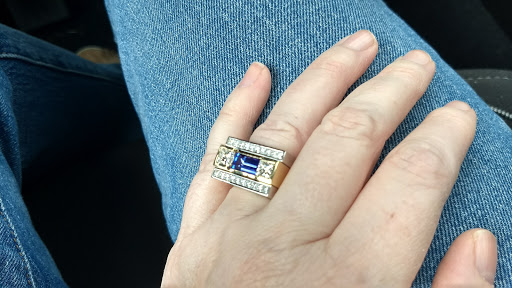 Diamond Dealer «Harrison Jewelers», reviews and photos, 2127 Lohmans Crossing Rd, Austin, TX 78734, USA