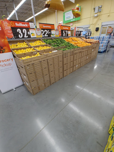 Supermarket «Walmart Neighborhood Market», reviews and photos, 3930 Teasley Ln, Denton, TX 76210, USA