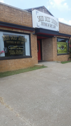 Gift Shop «Skin Deep Studio And Gift Shop», reviews and photos, 1505 E Marshall Ave, Longview, TX 75601, USA