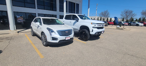 Used Car Dealer «Schoepp Motors Northeast», reviews and photos, 1518 N Stoughton Rd, Madison, WI 53704, USA