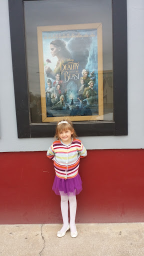 Movie Theater «Independence Cinemas», reviews and photos, 121 W Laurel St, Independence, KS 67301, USA