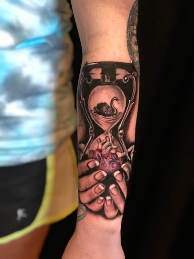 Explore simple mushroom tattoo ideas, creative tattoo ideas in Pearcy, available at Studio 621 Tattoo