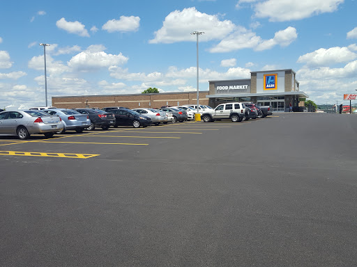 Supermarket «ALDI», reviews and photos, 176 Upper River Rd, Gallipolis, OH 45631, USA