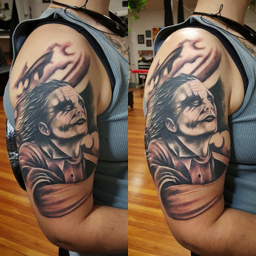 Tattoo Shop «Beautiful Sin Tattoos», reviews and photos, 245 N Queen St, Lancaster, PA 17603, USA