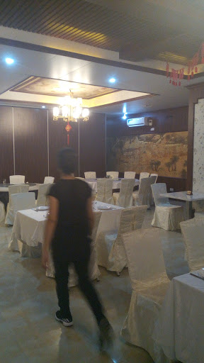SURU EAGLE CHINA GARDEN, 96-100 Adeniran Ogunsanya St, Surulere, Lagos, Nigeria, Italian Restaurant, state Lagos
