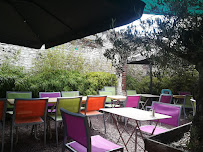 Atmosphère du Restaurant français Le Café de Jeanne à Saint-Valery-sur-Somme - n°1