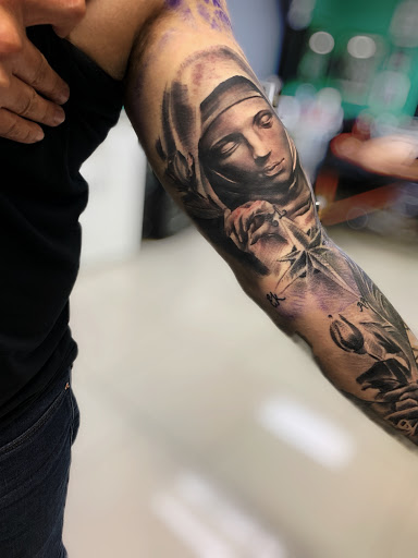 Tattoo Shop «Tattoo Central / Ink Mafia Tattoo & Piercing», reviews and photos, 5498 Mission Blvd, Ontario, CA 91762, USA