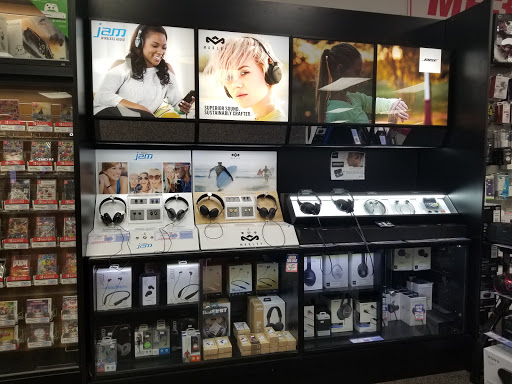 Appliance Store «P.C. Richard & Son», reviews and photos, 113-14 Queens Blvd, Forest Hills, NY 11375, USA