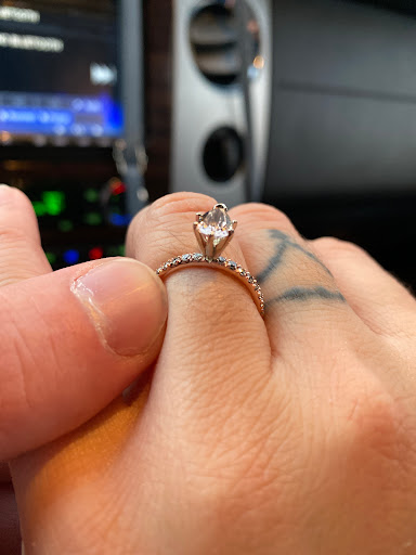 Jewelry Store «Kay Jewelers», reviews and photos, 3651 Wall Ave #1058, Ogden, UT 84405, USA