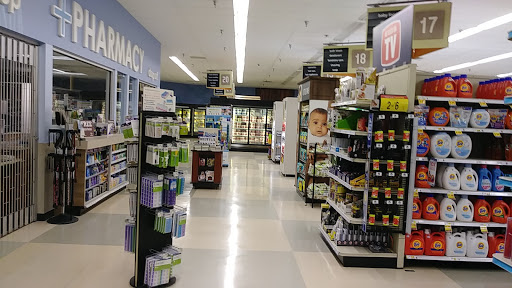 Grocery Store «Kroger», reviews and photos, 1600 S Ohio St, Martinsville, IN 46151, USA