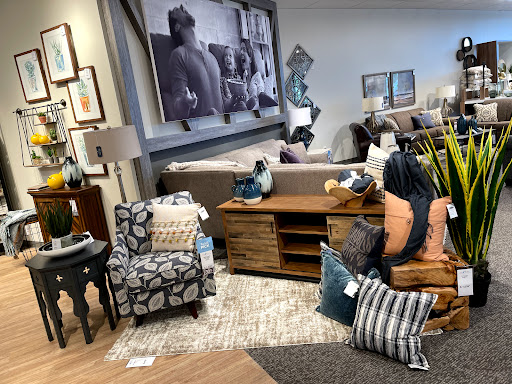 Furniture Store «La-Z-Boy Furniture Galleries», reviews and photos, 1277 Churchmans Rd, Newark, DE 19713, USA