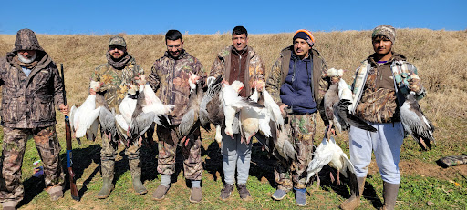Animal Feed Store «Mid-County Farm & Feed Supply», reviews and photos, 128 S Twin City Hwy, Nederland, TX 77627, USA
