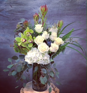 Florist «Finishing Touch Florist & Gifts», reviews and photos, 1645 140th Ave NE B4, Bellevue, WA 98005, USA