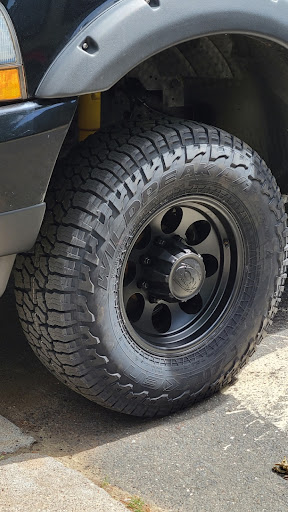 Auto Parts Store «Pep Boys Auto Parts & Service», reviews and photos, 1177 Boston Rd, Springfield, MA 01119, USA