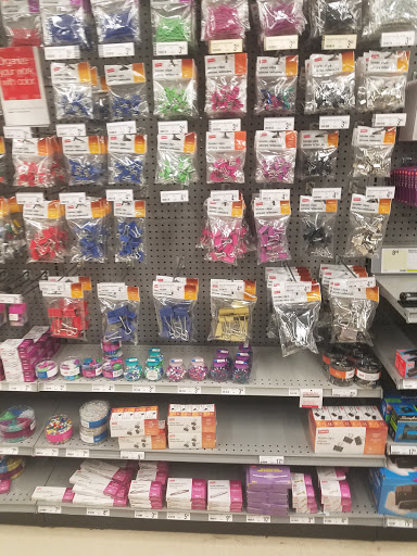 Office Supply Store «Staples», reviews and photos, 365 N Reading Rd, Ephrata, PA 17522, USA